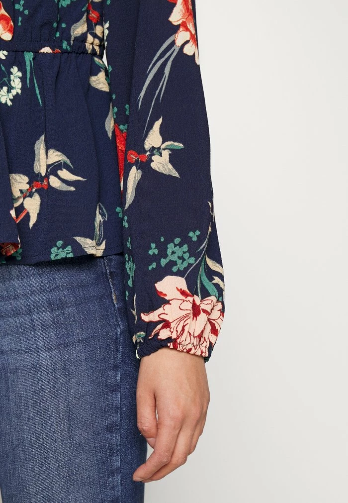 ONLY Petite ONLNOVA LUX METTE - Blouse - Night Sky 7 ONLY Petite ONLNOVA LUX METTE - Blouse - Night Sky - Image 5