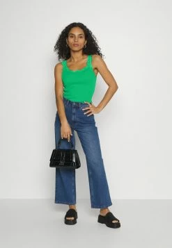 ONLY Petite ONLMICHELA - Top - Green Bee -ONLY Petite store 44d45e4e940d48d7ae1606704b754bbd