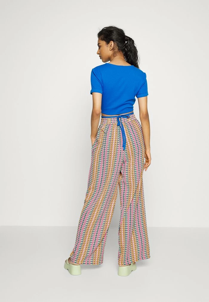 ONLY Petite ONLNOVA LUX ALBA PALAZZO PANT - Trousers - Solar Power/vibrant 5 ONLY Petite ONLNOVA LUX ALBA PALAZZO PANT - Trousers - Solar Power/vibrant - Image 3
