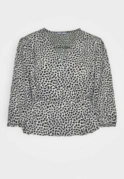 ONLY Petite ONLEVA - Blouse - Black Joy