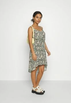 ONLY Petite ONLFREDERIKKE SARAH DRESS - Day Dress - Cloud Dancer/yellow -ONLY Petite store 4bcc937030854077b8ca8f637edcb5d9