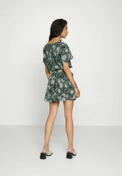 ONLY Petite ONLNOVA LUX JASMIN SKIRT - Mini Skirt - Balsam Green/white 9 ONLY Petite ONLNOVA LUX JASMIN SKIRT - Mini Skirt - Balsam Green/white -ONLY Petite store 4c81d675ba804c0093683f211c351368