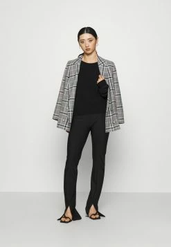 ONLY Petite ONLOFELIA PULLOVER - Jumper - Black -ONLY Petite store 4cb04311a84c4ff790689255a8804807