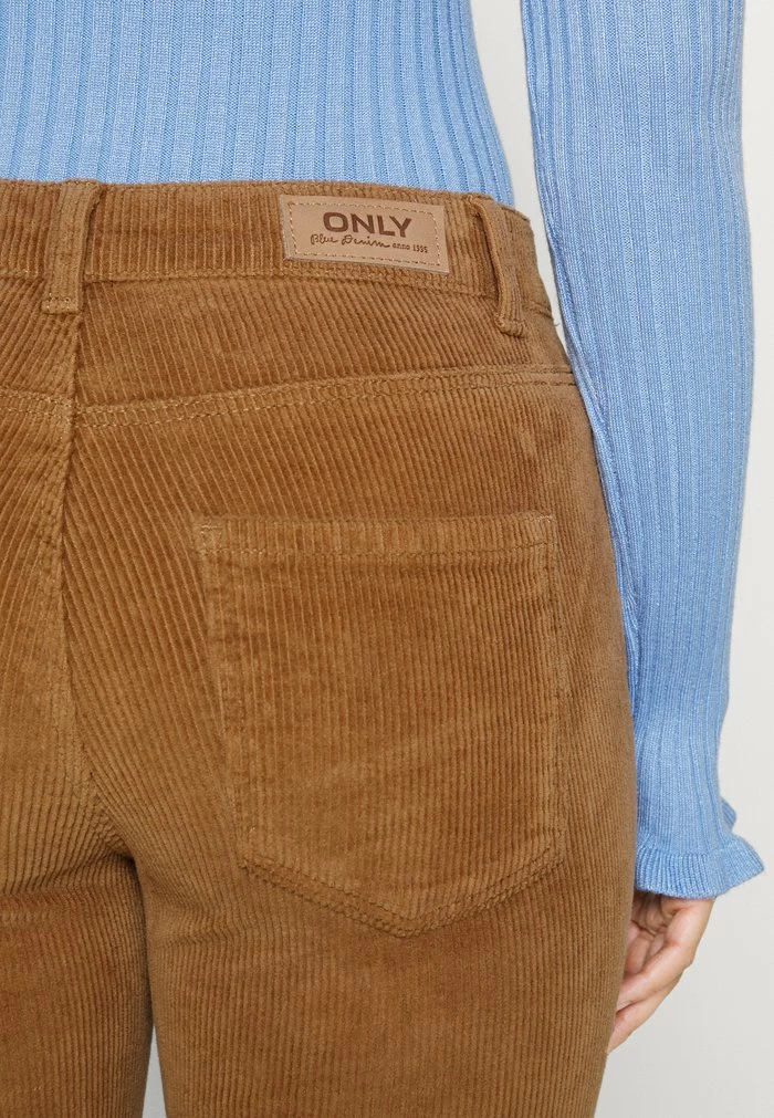 ONLY Petite ONLMARY GLOBAL SWEETFL - Trousers - Toasted Coconut 10 ONLY Petite ONLMARY GLOBAL SWEETFL - Trousers - Toasted Coconut - Image 8