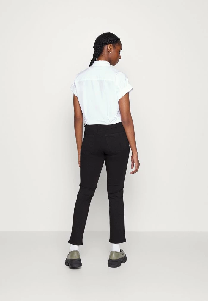 ONLY Petite ONLRAIN LIFE MID - Slim Fit Jeans - Black Denim 5 ONLY Petite ONLRAIN LIFE MID - Slim Fit Jeans - Black Denim - Image 3