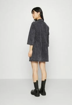 ONLY Petite ONLCHICAGO LIFE - Denim Dress - Grey Denim 9 ONLY Petite ONLCHICAGO LIFE - Denim Dress - Grey Denim -ONLY Petite store 53addb79ec034d3f90818fb570f688e8