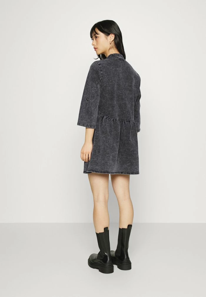 ONLY Petite ONLCHICAGO LIFE - Denim Dress - Grey Denim 5 ONLY Petite ONLCHICAGO LIFE - Denim Dress - Grey Denim - Image 3