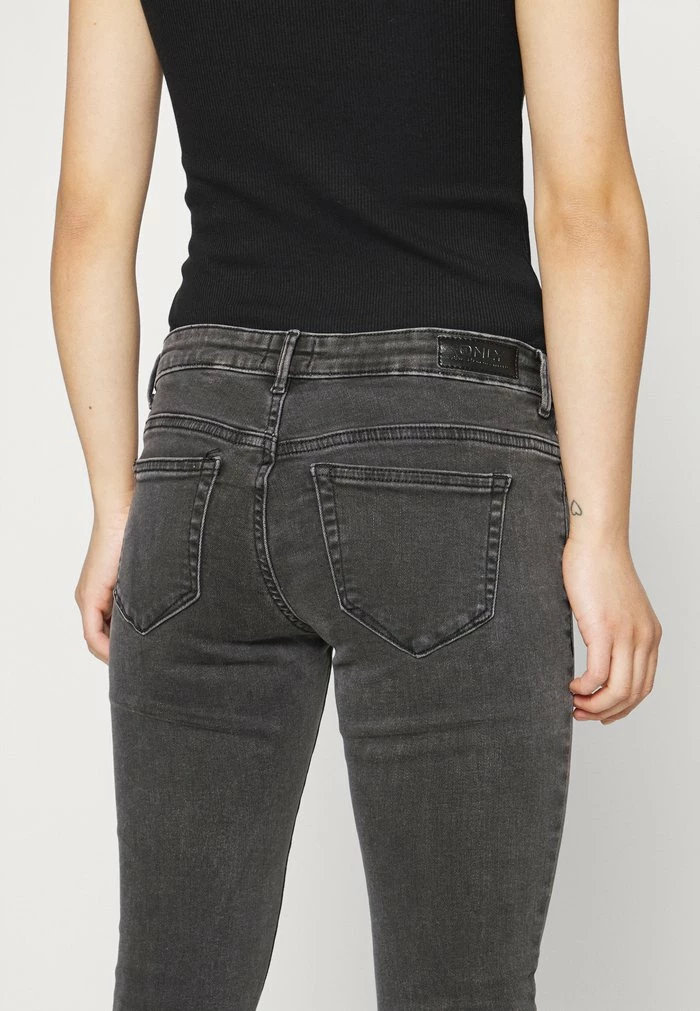 ONLY Petite ONLCORAL LIFE PETIT - Jeans Skinny Fit - Black Denim 8 ONLY Petite ONLCORAL LIFE PETIT - Jeans Skinny Fit - Black Denim - Image 6