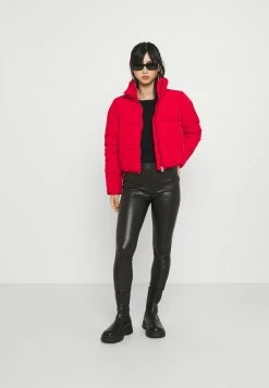 ONLY Petite ONLBLUSH MARIA - Trousers - Black -ONLY Petite store 563953eca8e546b681da4a14a64e2715