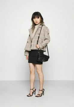 ONLY Petite ONLJULIE BONDED SKIRT - Mini Skirt - Black -ONLY Petite store 5ad055303d2040338c77957b0b2a623e