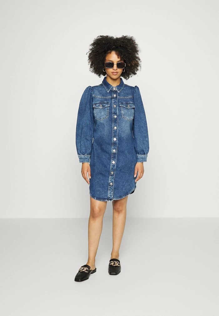 ONLY Petite ONLALLIE LIFE DRESS - Denim Dress - Medium Blue Denim 4 ONLY Petite ONLALLIE LIFE DRESS - Denim Dress - Medium Blue Denim - Image 2
