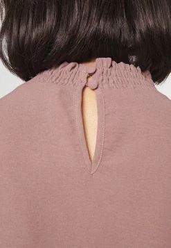 ONLY Petite ONLMETTE INGA HIGH NECKSMOCK - Blouse - Elderberry -ONLY Petite store 5f200a258ac6482e835bad1fb023b1bf