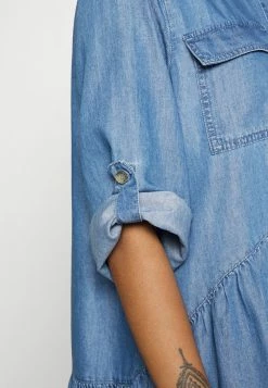 ONLY Petite ONLBEA CHICAGO DRESS - Denim Dress - Medium Blue Denim -ONLY Petite store 5fbf4417cef34fc3919ec76a025d0492