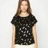 ONLY Petite ONLFEATHER - Print T-shirt - Black -ONLY Petite store 6103892e78a144e6aca12cc72a3b01e1