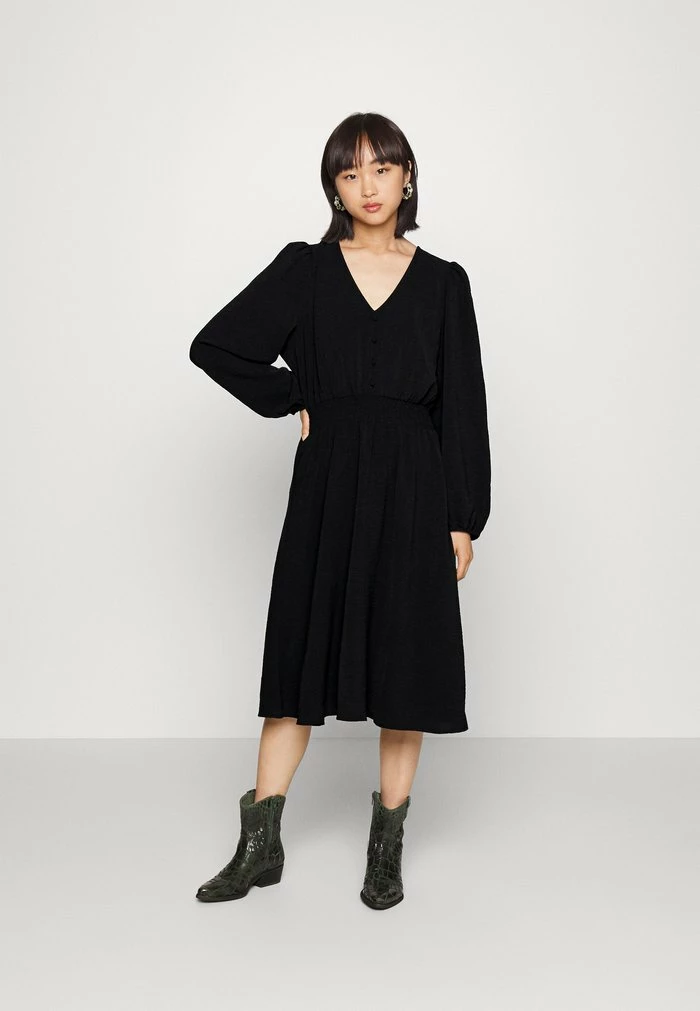 ONLY Petite ONLMETTE NECKSMOCK DRESS - Day Dress - Black 4 ONLY Petite ONLMETTE NECKSMOCK DRESS - Day Dress - Black - Image 2