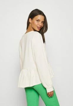 ONLY Petite ONLAMY FLOUNCE - Sweatshirt - Birch -ONLY Petite store 64681797bad34d368910593836628287