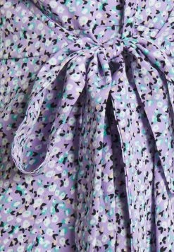 ONLY Petite ONLOLIVIA WRAP DRESS - Day Dress - Chinese Violet 8 ONLY Petite ONLOLIVIA WRAP DRESS - Day Dress - Chinese Violet -ONLY Petite store 6992319731a04a15941a486940cc9329