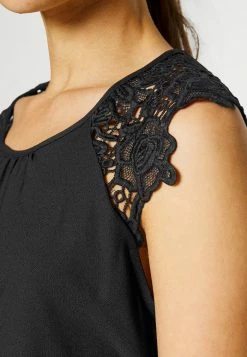 ONLY Petite ONLSILJA LIFE NEW MIX - Print T-shirt - Black -ONLY Petite store 69b3fbdf39cd470182497c7cb745999b