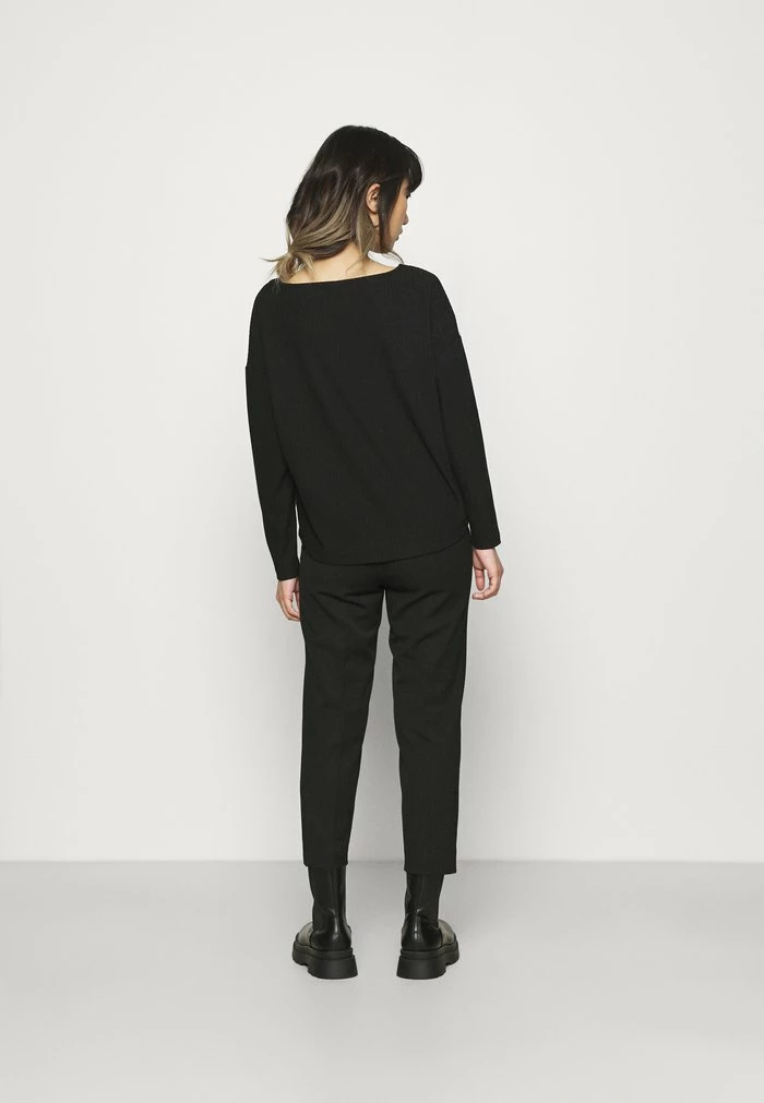 ONLY Petite ONLNELLA BOXY - Jumper - Black 5 ONLY Petite ONLNELLA BOXY - Jumper - Black - Image 3