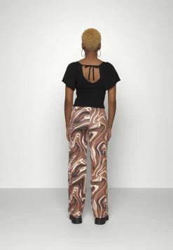 ONLY Petite ONLLUCCA WIDE PANT - Trousers - Shopping Bag 10 ONLY Petite ONLLUCCA WIDE PANT - Trousers - Shopping Bag -ONLY Petite store 6a7faa2af3d64a7bac4a8d94d35561c4