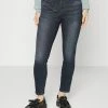 ONLY Petite ONLHUSH LIFE MID PAPERBAG - Jeans Skinny Fit - Blue Black Denim -ONLY Petite store 6d3818cd9c5f44898aaaac9bbe1e6895