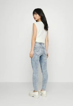 ONLY Petite ONLPAOLA LIFE - Jeans Skinny Fit - Light Blue Denim 9 ONLY Petite ONLPAOLA LIFE - Jeans Skinny Fit - Light Blue Denim -ONLY Petite store 739a9ca6b987438395f3fb66a11eabc2
