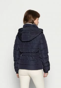 ONLY Petite ONLCAMILLA QUILTED JACKET - Winter Jacket - Night Sky -ONLY Petite store 7818ffb0689e46fb97c07ed656d975a6
