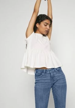 ONLY Petite ONLCORAL POWER - Jeans Skinny Fit - Light Blue Denim -ONLY Petite store 7b379a956918440398e15c93972b8682