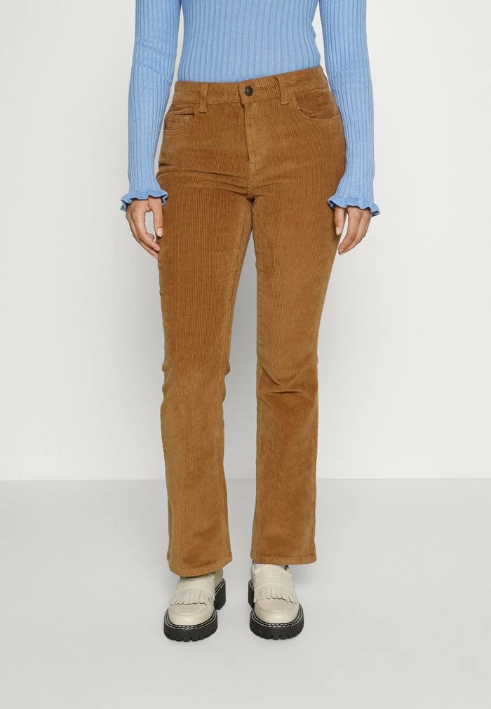 ONLY Petite ONLMARY GLOBAL SWEETFL - Trousers - Toasted Coconut 3 ONLY Petite ONLMARY GLOBAL SWEETFL - Trousers - Toasted Coconut