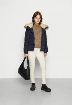 ONLY Petite ONLCAMILLA QUILTED JACKET - Winter Jacket - Night Sky -ONLY Petite store 7dc80eca6d1d4a7c89a94d76fcd8e15e