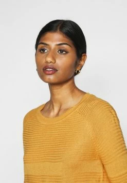 ONLY Petite ONLCAVIAR - Jumper - Golden Yellow -ONLY Petite store 7ea036c08e4a466da48ce9b64adb4ab3