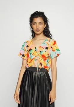 ONLY Petite ONLNOVA LUX RUCHING - Print T-shirt - Sun Orange