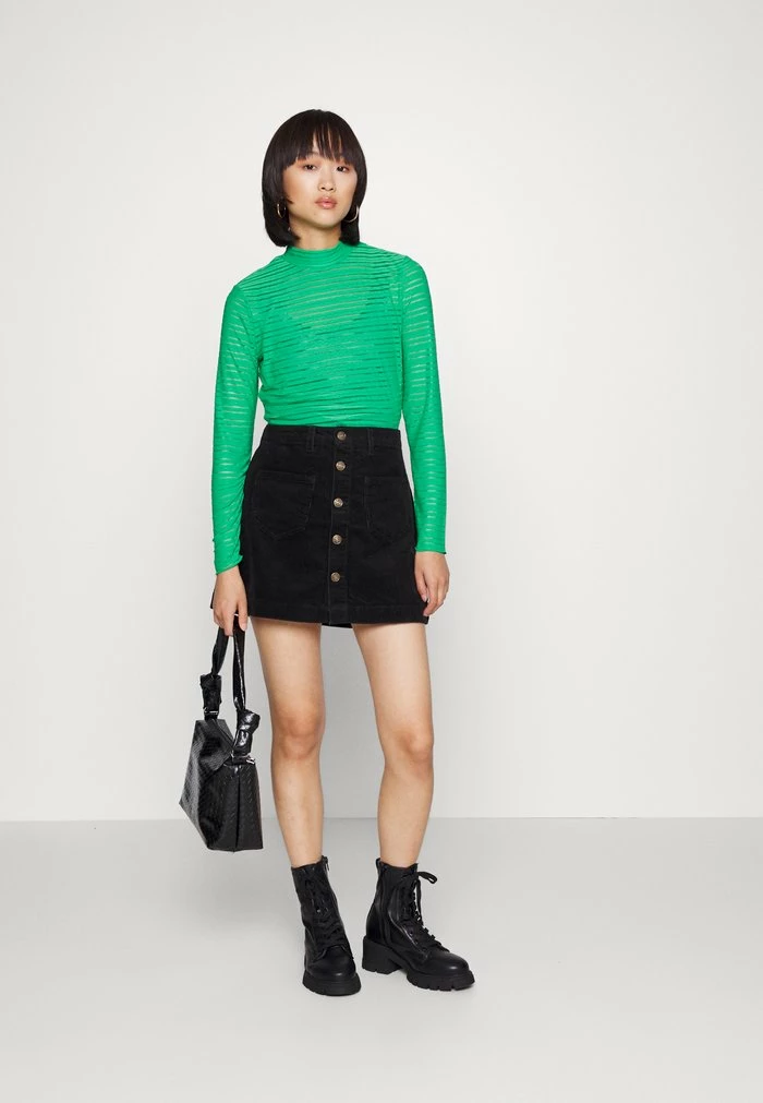 ONLY Petite ONLAMAZING SKIRT - Mini Skirt - Black 4 ONLY Petite ONLAMAZING SKIRT - Mini Skirt - Black - Image 2