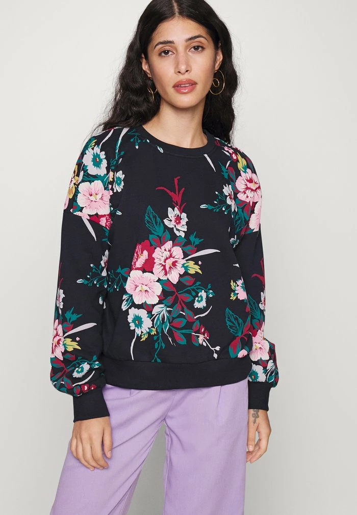 ONLY Petite ONLWANTED - Sweatshirt - Night Sky 6 ONLY Petite ONLWANTED - Sweatshirt - Night Sky - Image 4