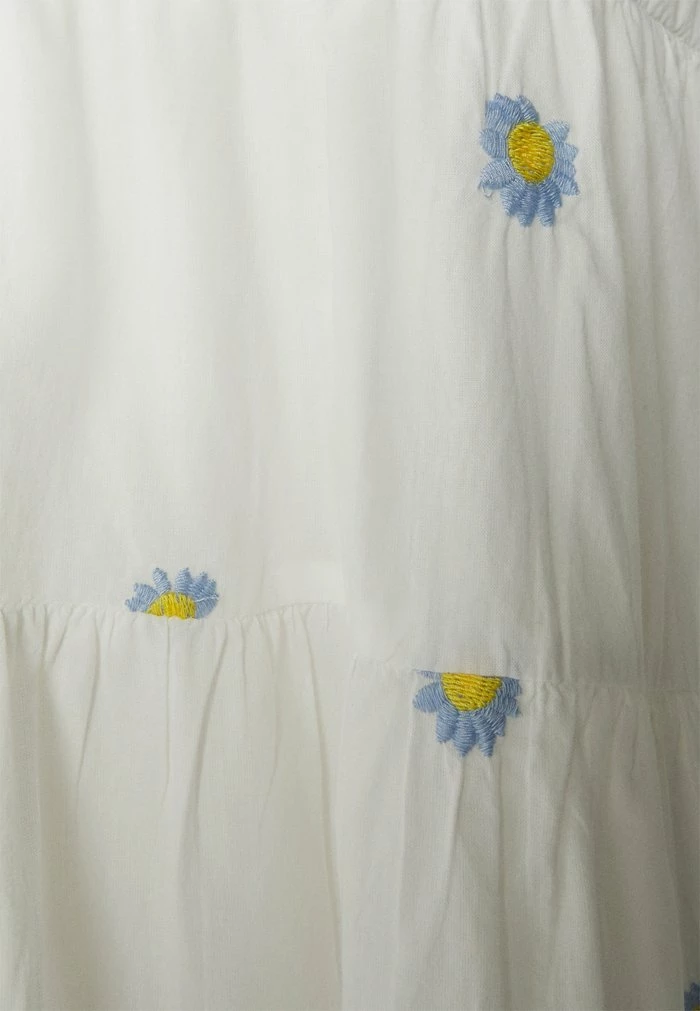 ONLY Petite ONLINC CECE DRESS - Day Dress - Cloud Dancer 5 ONLY Petite ONLINC CECE DRESS - Day Dress - Cloud Dancer - Image 3