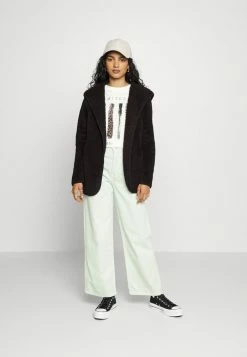 ONLY Petite ONLNEWCONTACT HOOD COAT - Winter Coat - Black -ONLY Petite store 893480fc7b04486589c8612a34dc0459