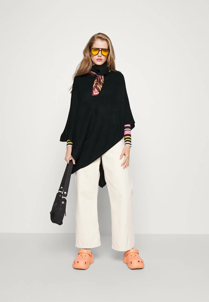 ONLY Petite ONLNICOYA PONCHO KNT PTT - Blazer - Black 4 ONLY Petite ONLNICOYA PONCHO KNT PTT - Blazer - Black - Image 2