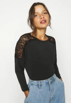 ONLY Petite ONLFREE LIFE MIX - Blouse - Black -ONLY Petite store 8beed9937a7e4363a99ea9a6b5a10dbc