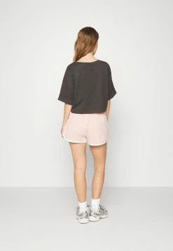 ONLY Petite ONLSPIRIT CROPPED - Print T-shirt - Phantom -ONLY Petite store 900e2506728e4086ba7d09a4e5dccc98