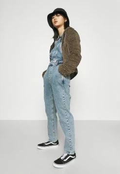 ONLY Petite ONLINC PERCY DUNG OVERALL - Dungarees - Medium Blue Denim -ONLY Petite store 9054afdb2688402481e786ea469cc4df