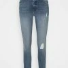 ONLY Petite ONLBLUSH LIFE - Jeans Skinny Fit - Light Blue Denim -ONLY Petite store 9127004e30044063ac0fff6f6fe26193