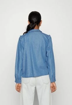 ONLY Petite ONLROMANCE - Blouse - Medium Blue Denim -ONLY Petite store 9208f0549af94d8f861db855c9f05874