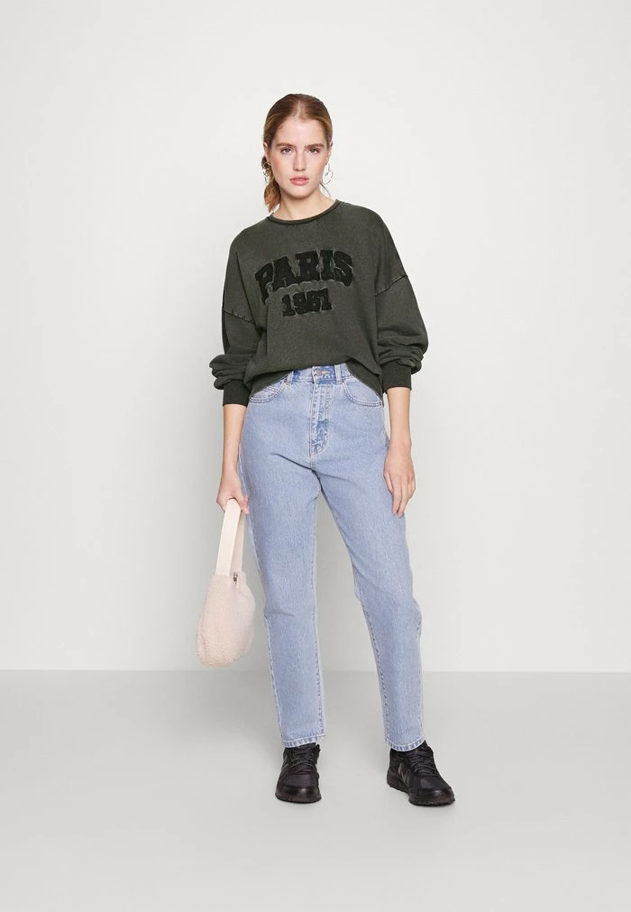 ONLY Petite ONLONEA - Sweatshirt - Black 4 ONLY Petite ONLONEA - Sweatshirt - Black - Image 2