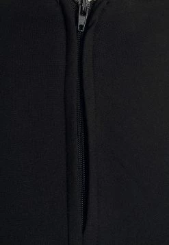 ONLY Petite ONLJOLIN VIKA KICK - Trousers - Black -ONLY Petite store 938ff0e1ea024b1986a6418525035b3b