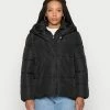 ONLY Petite ONLAMY PUFFER JACKET - Winter Jacket - Black -ONLY Petite store 94dddb22d7a842efa2fa87bc96cbdcc0