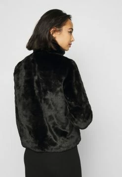 ONLY Petite ONLVIDA JACKET - Winter Jacket - Black -ONLY Petite store 95dbdbbf974a4b60bbe17eb87fce33d9