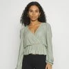 ONLY Petite ONLSTEFFIE V NECK - Jumper - Seagrass 2 ONLY Petite ONLSTEFFIE V NECK - Jumper - Seagrass -ONLY Petite store 970c60e0197e43f8b9482d720287a9fe