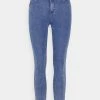 ONLY Petite ONLRAIN LIFE - Jeans Skinny Fit - Medium Blue Denim -ONLY Petite store 997945cb94ff4bbe9f3f19a3f14002b2