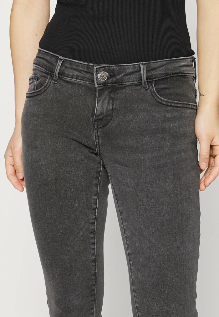 ONLY Petite ONLCORAL LIFE PETIT - Jeans Skinny Fit - Black Denim 6 ONLY Petite ONLCORAL LIFE PETIT - Jeans Skinny Fit - Black Denim - Image 4
