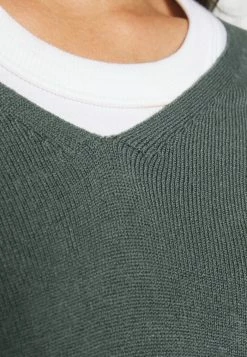 ONLY Petite ONLAMALIA V NECK - Jumper - Balsam Green -ONLY Petite store 9bb65bf4e66c453484e1ac32166a8255